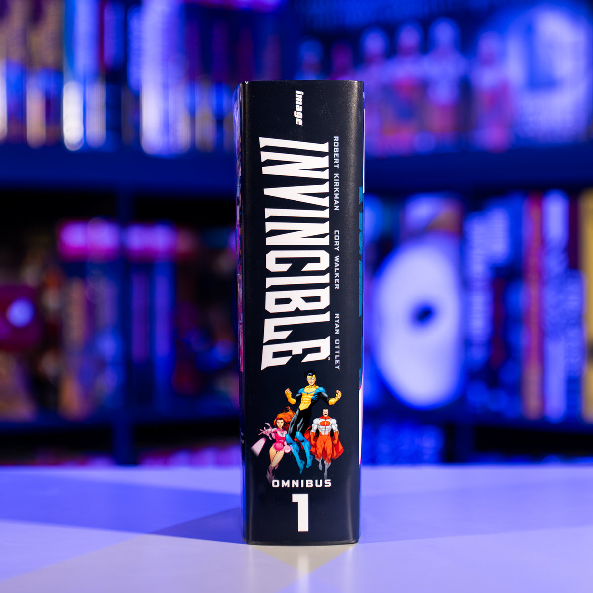 INVINCIBLE OMNIBUS HC VOL 01
