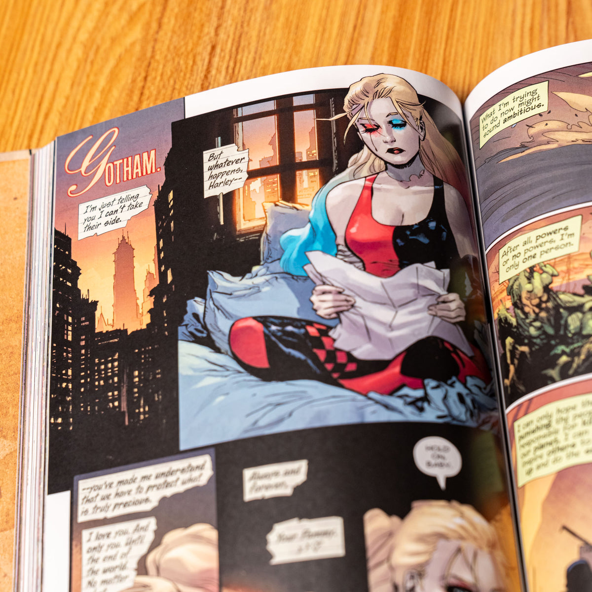 Poison Ivy: Deluxe Edition Vol. 1 PBC Exclusive edition